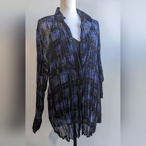 NWT Rock & Republic crinkled sheer fabric blouse with black shell